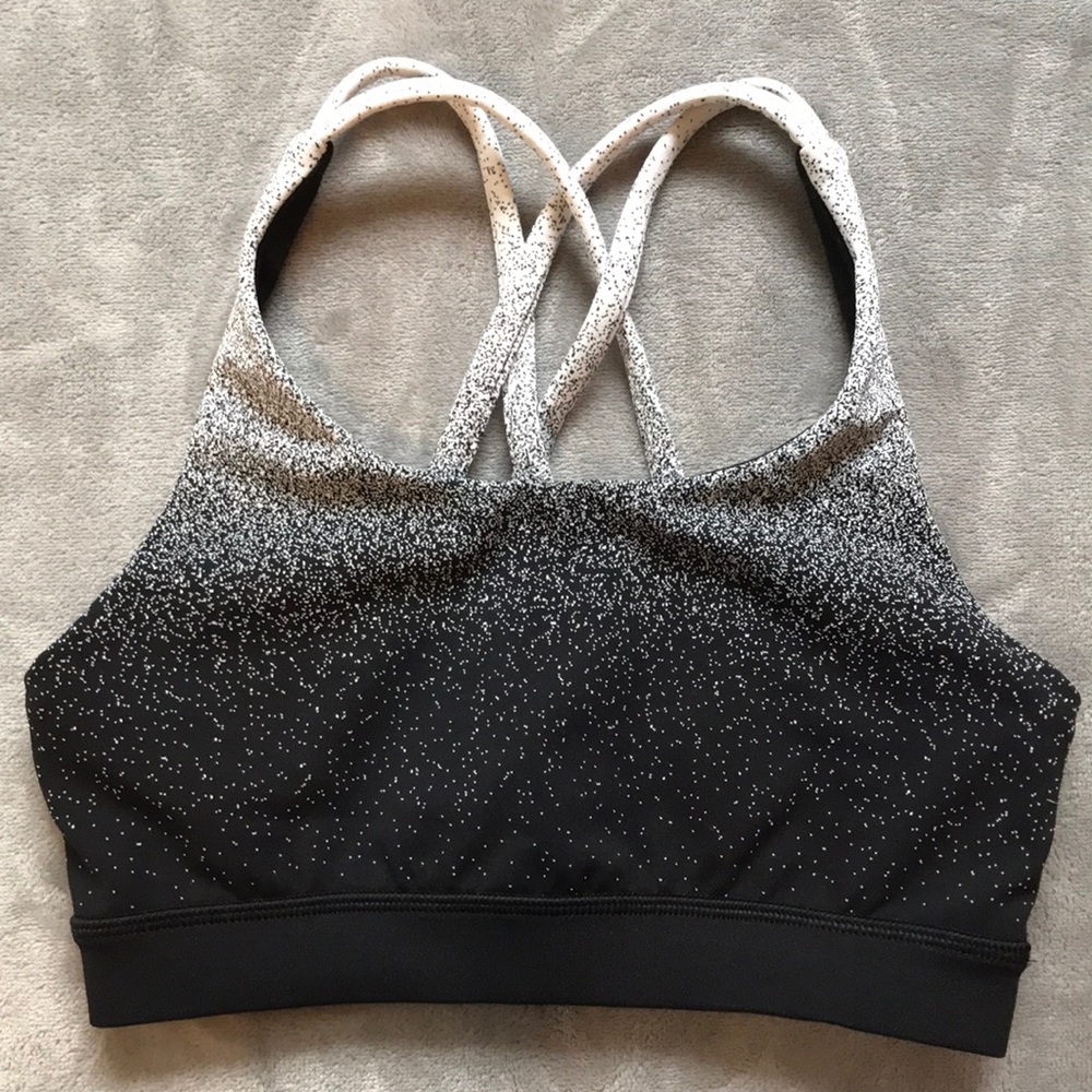 SOLD Lululemon Energy Bra Size 4